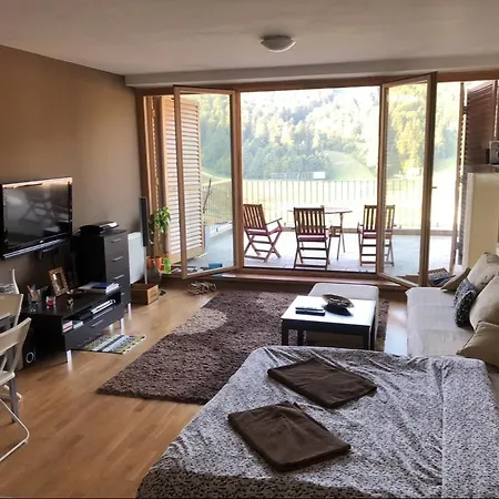 Studio&apartments Snow Апартаменты